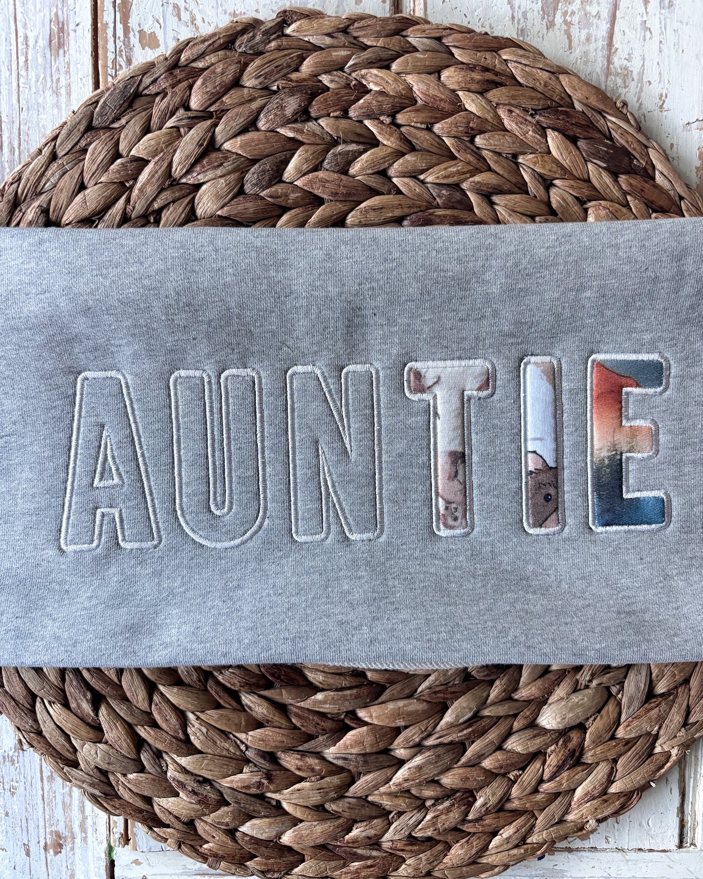 AUNTIE Pullover PERSONALIZED