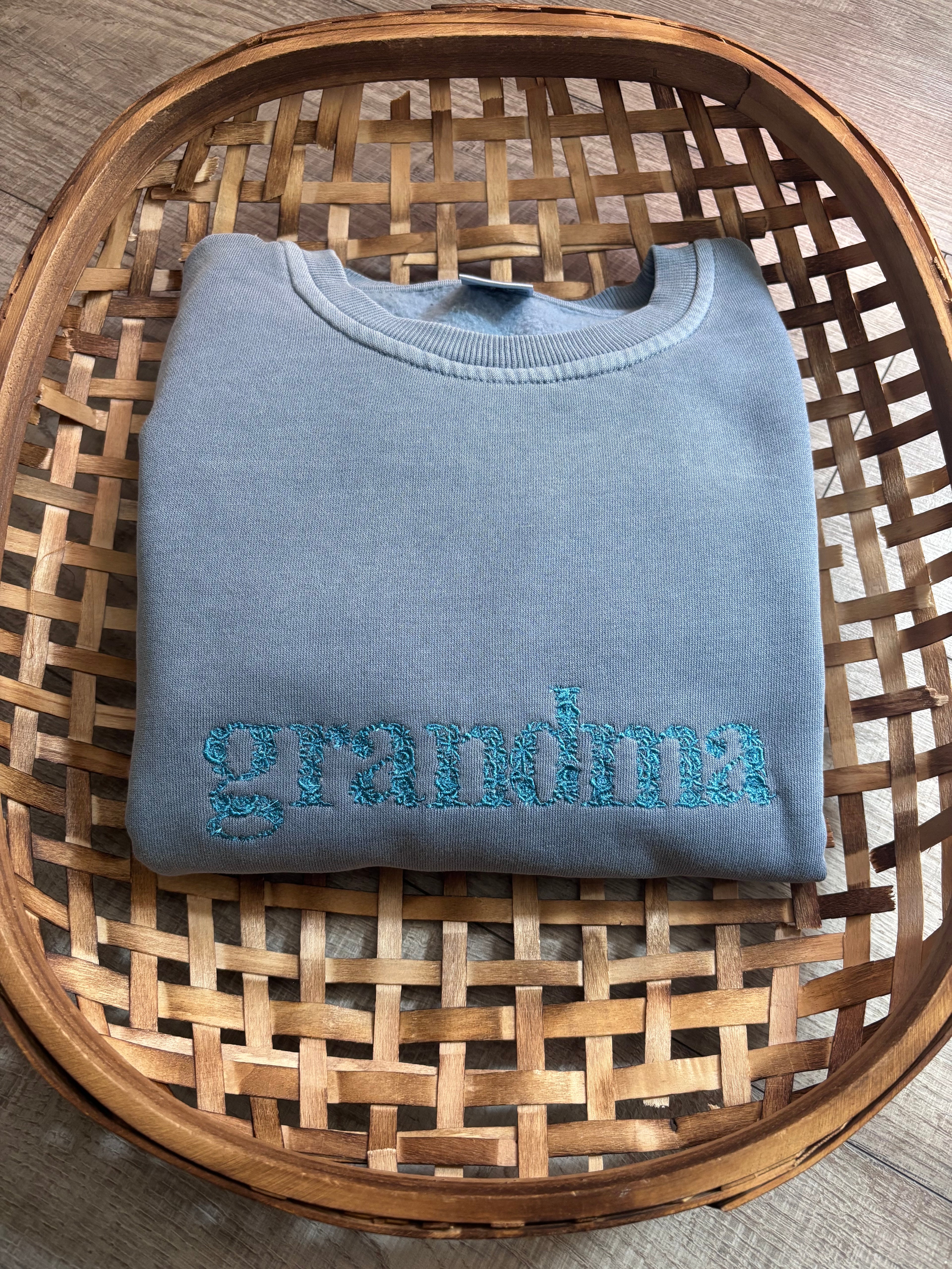 Floral Embroidered Sweatshirt
