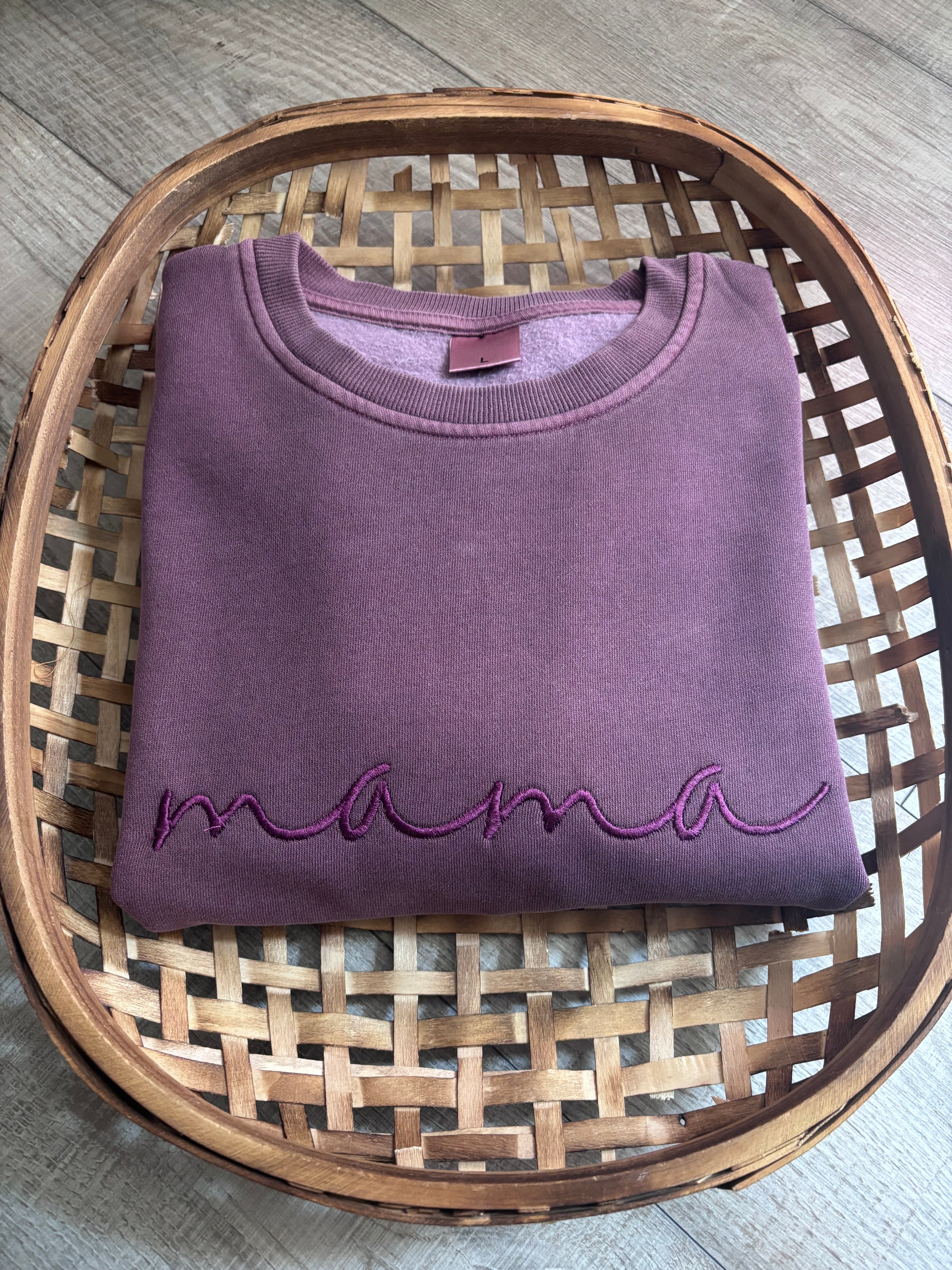 Cursive MAMA Sweatshirt