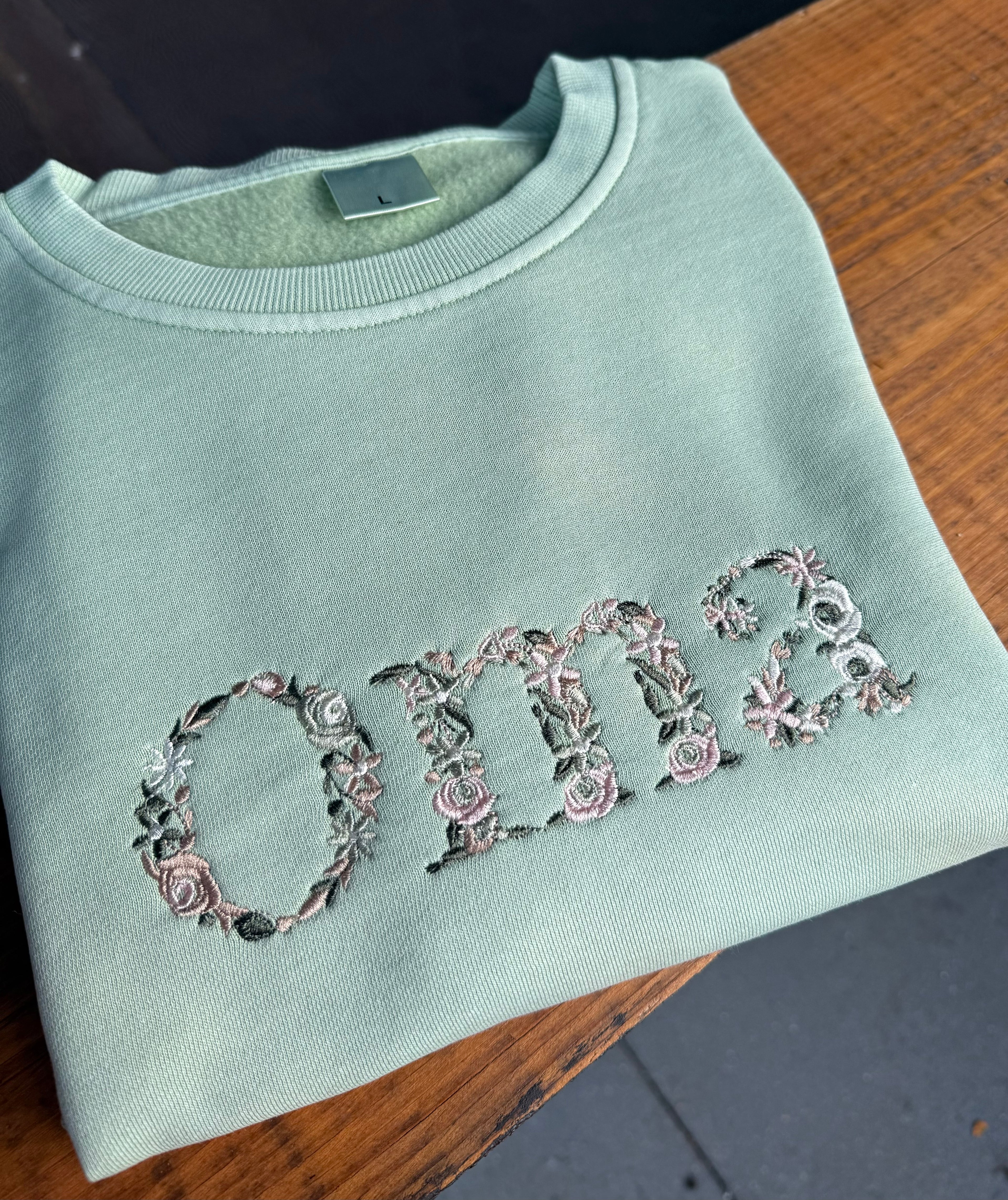 Floral Embroidered Sweatshirt Multicolor