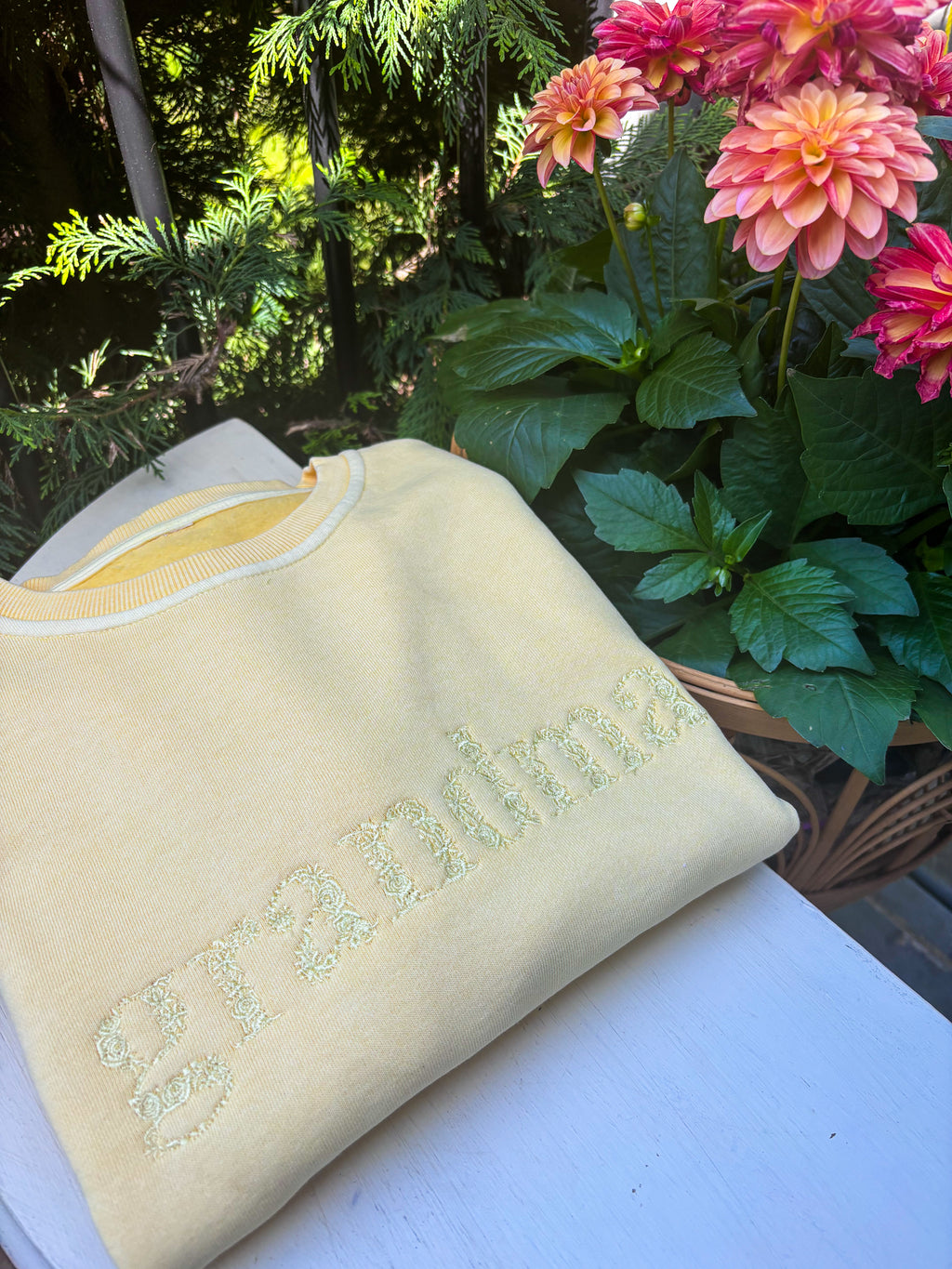 Floral Embroidered Sweatshirt