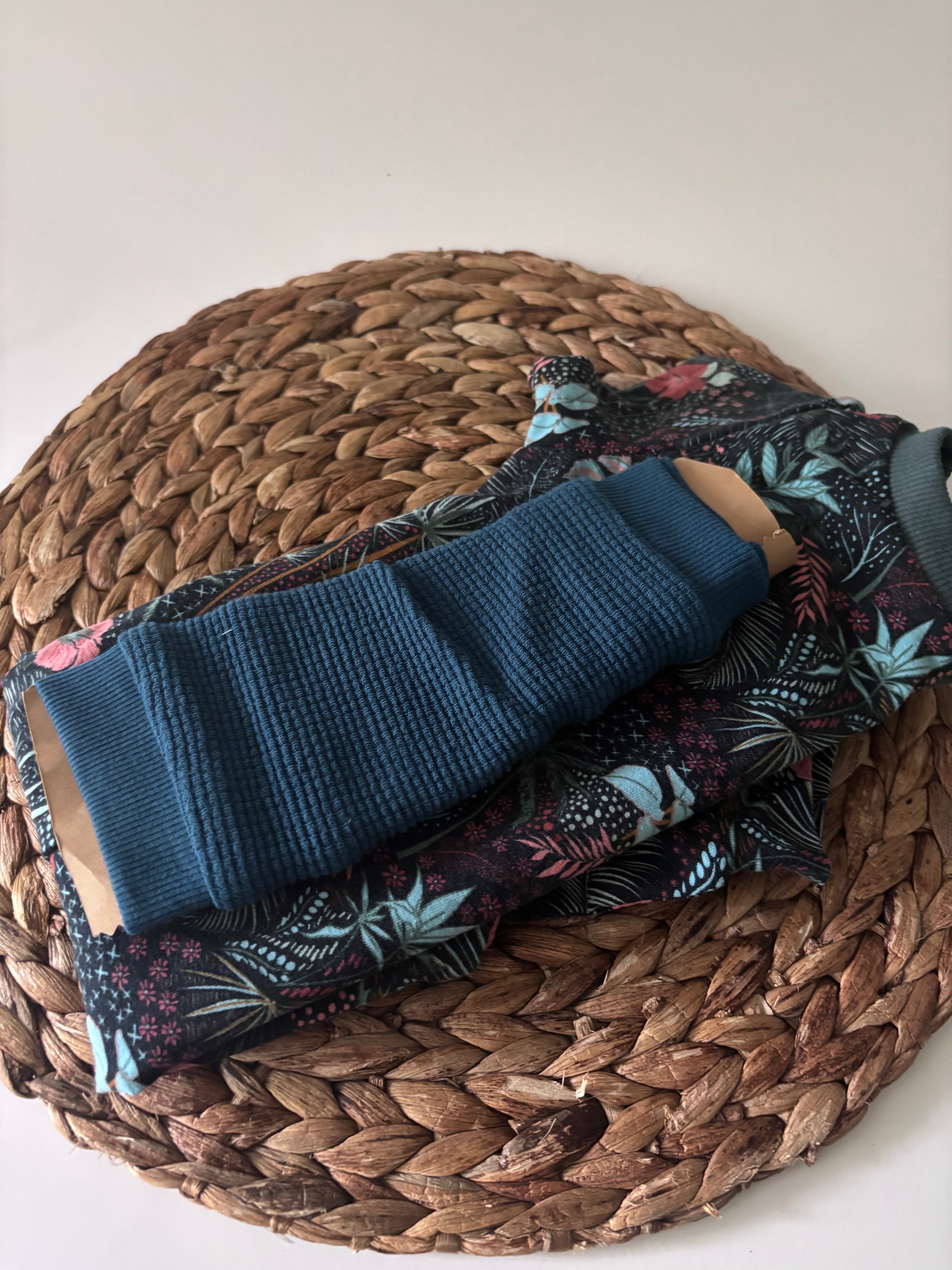 BUNDLES